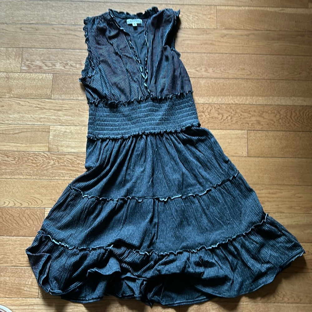 Max Studio sleeveless dress
